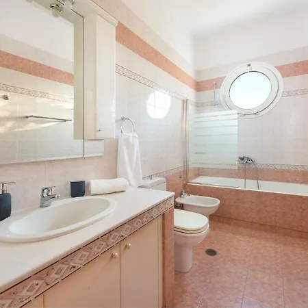 Elixir Apartment Asgourou